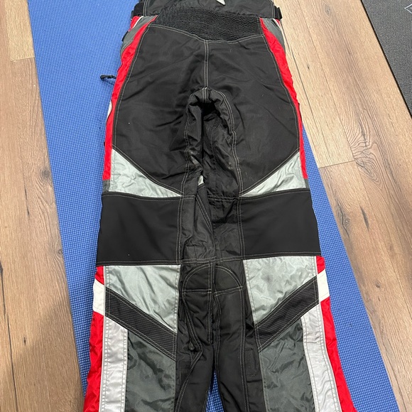 Castle X Snowmobile Pants - Picture 4 of 6